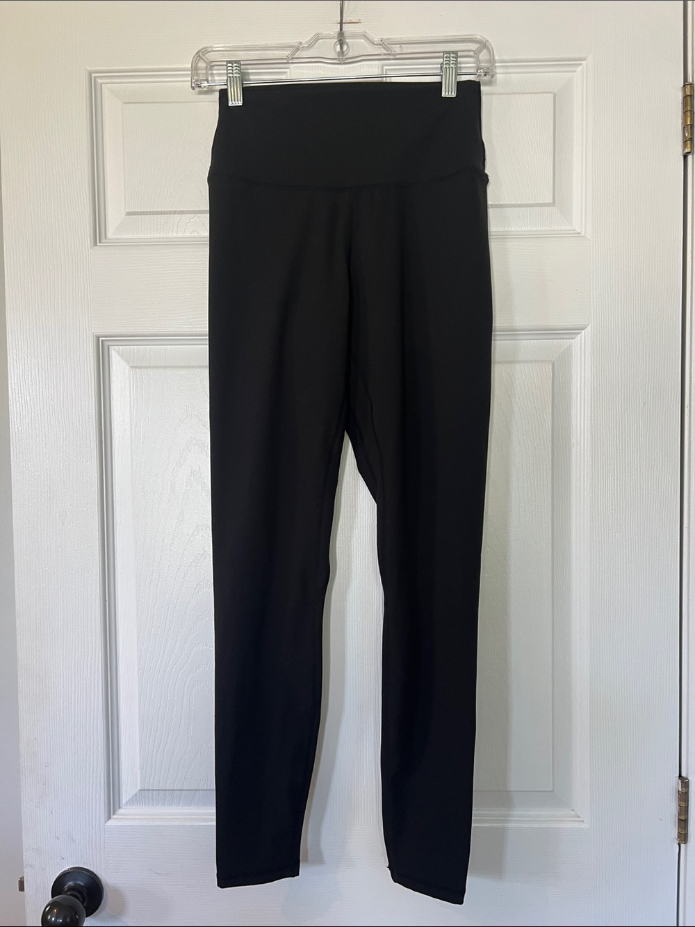 Women's High-Waist Black Leggings - Smooth Support